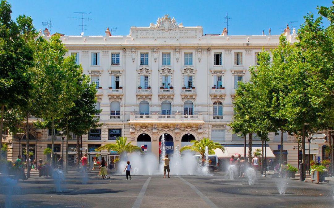 LE GRAND HOTEL ANTIBES I (06)